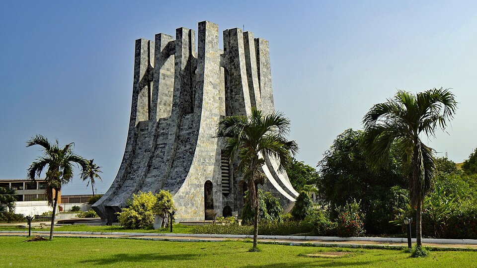 /images/r/accra-1947665_1920/c960x540g0-116-1920-1196/accra-1947665_1920.jpg