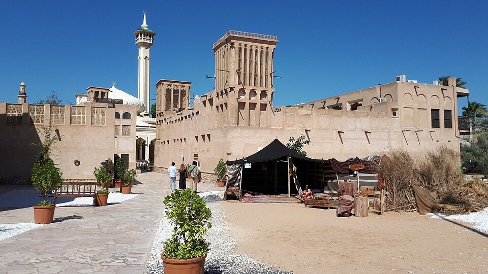 /images/r/al-fahidi-historical-dubai/c960x540g0-128-1200-803/al-fahidi-historical-dubai.jpg