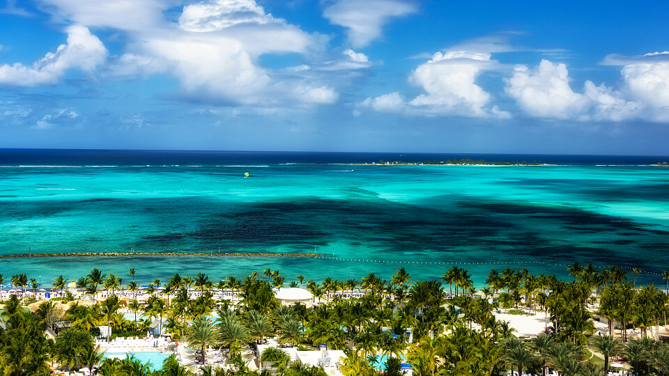 /images/r/beach_bahamas/c960x540g0-95-7360-4237/beach_bahamas.jpg
