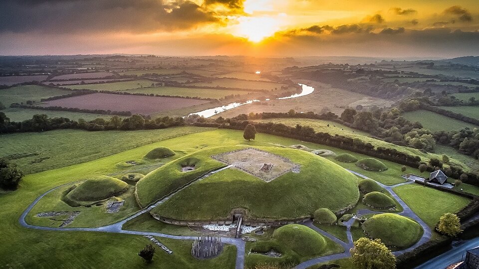 /images/r/bru-na-boinne-ireland/c960x540g170-0-1759-894/bru-na-boinne-ireland.jpg