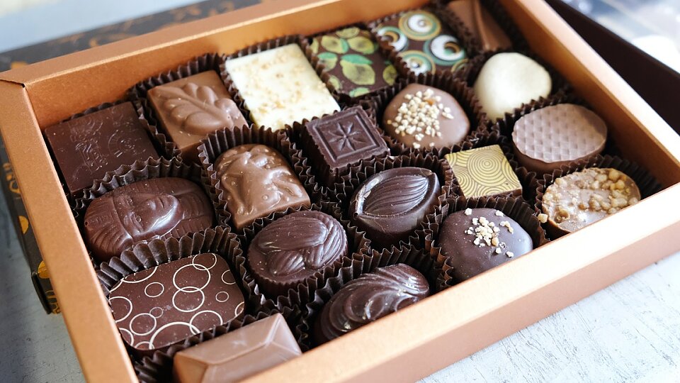 /images/r/bruges-chocolate/c960x540g8-76-1160-724/bruges-chocolate.jpg