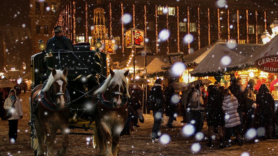 /images/r/christmas-566748/c960x540g0-223-4272-2625/christmas-566748.jpg