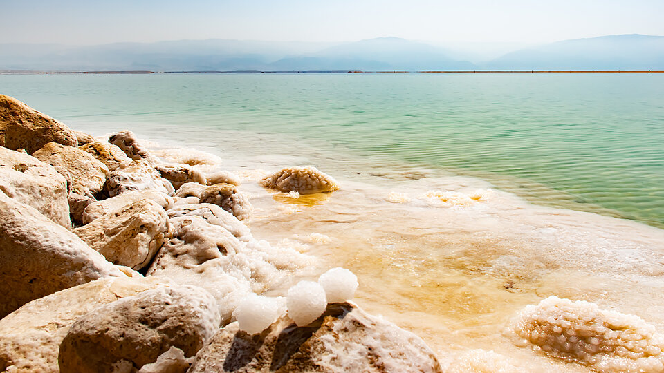 /images/r/dead-sea-4456257-3/c960x540g6-242-1353-1000/dead-sea-4456257-3.jpg
