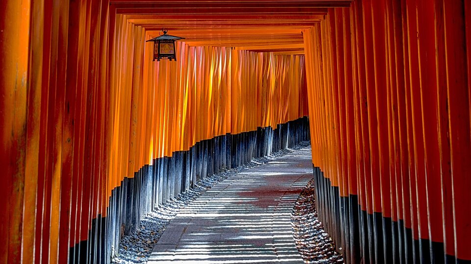 /images/r/fushimi-inari-taisha-temple-japan/c960x540g0-100-1280-821/fushimi-inari-taisha-temple-japan.jpg
