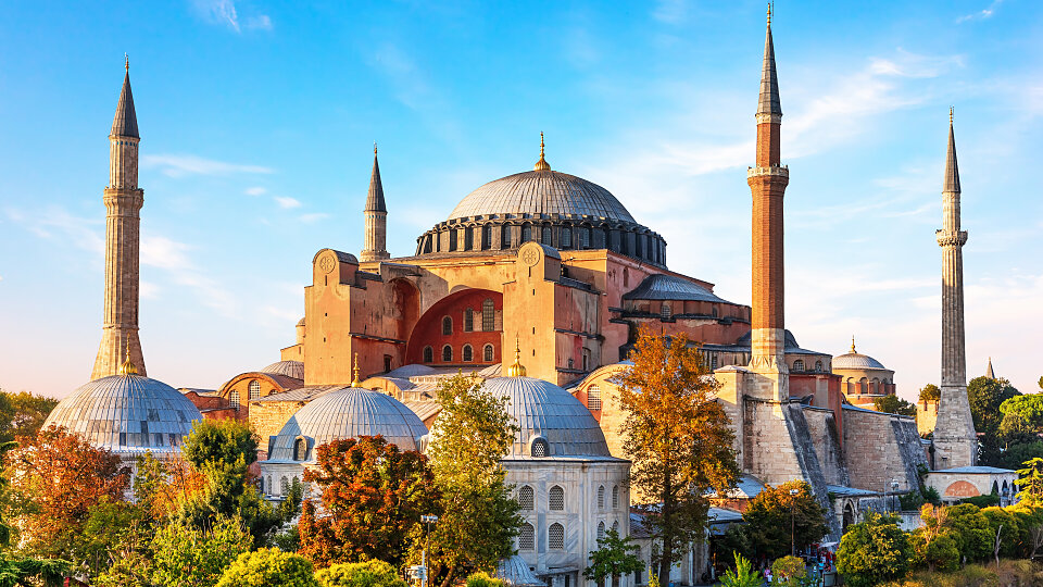 /images/r/hagia-sophia_istanbul_edited/c960x540g0-351-6720-4130/hagia-sophia_istanbul_edited.jpg