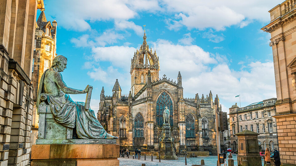 /images/r/historic-edinburgh/c960x540g0-194-3737-2297/historic-edinburgh.jpg
