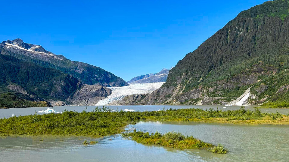 /images/r/juneau/c960x540g0-115-1841-1151/juneau.jpg