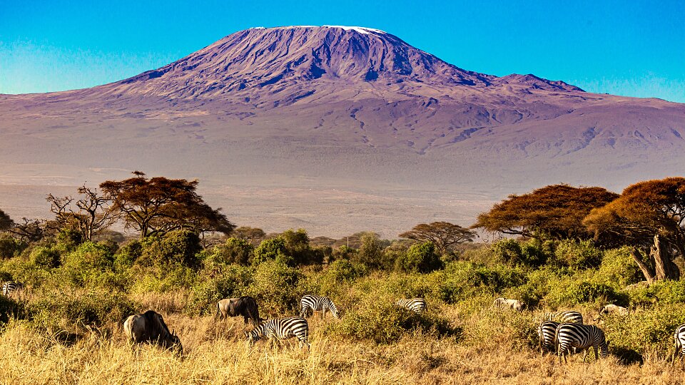 /images/r/kilimanjaro/c960x540g1-468-5472-3546/kilimanjaro.jpg