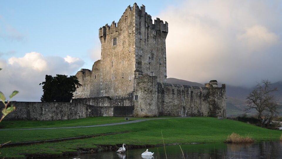 /images/r/killarney-ireland/c960x540g0-19-1024-595/killarney-ireland.jpg