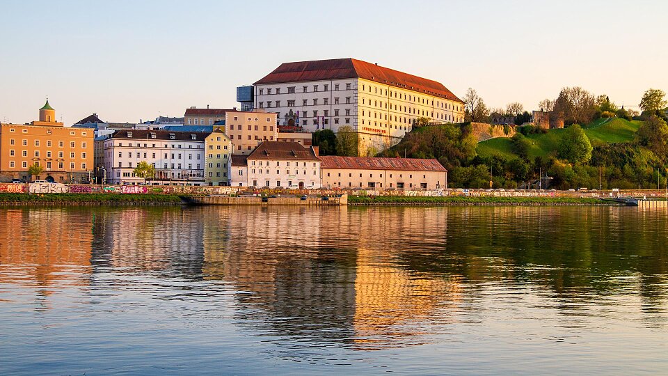 /images/r/linz/c960x540g0-161-1920-1241/linz.jpg