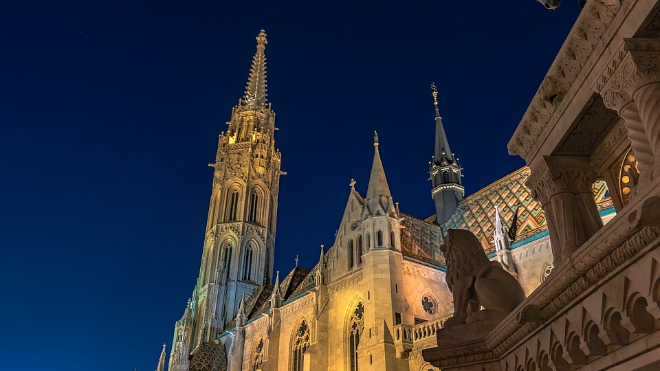 /images/r/matthias-church-budapest-hungary/c960x540g0-65-1279-785/matthias-church-budapest-hungary.jpg