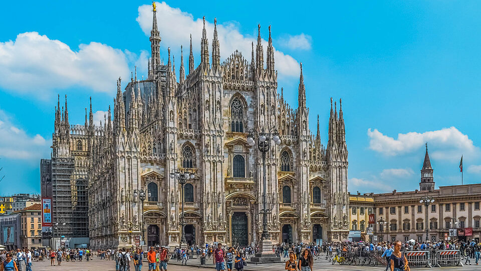 /images/r/milan_italy-5/c960x540g0-26-1920-1105/milan_italy-5.jpg