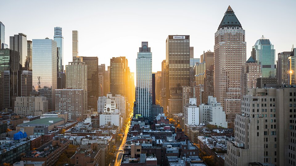 /images/r/new-york-city-scape-unsplash/c960x540g0-172-5472-3252/new-york-city-scape-unsplash.jpg
