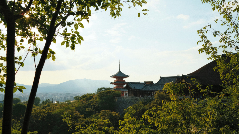 /images/r/pagoda-in-the-kiyomizu-dera-temple-in-kyoto-japan-edited/c960x540g0-0-1920-1081/pagoda-in-the-kiyomizu-dera-temple-in-kyoto-japan-edited.jpg