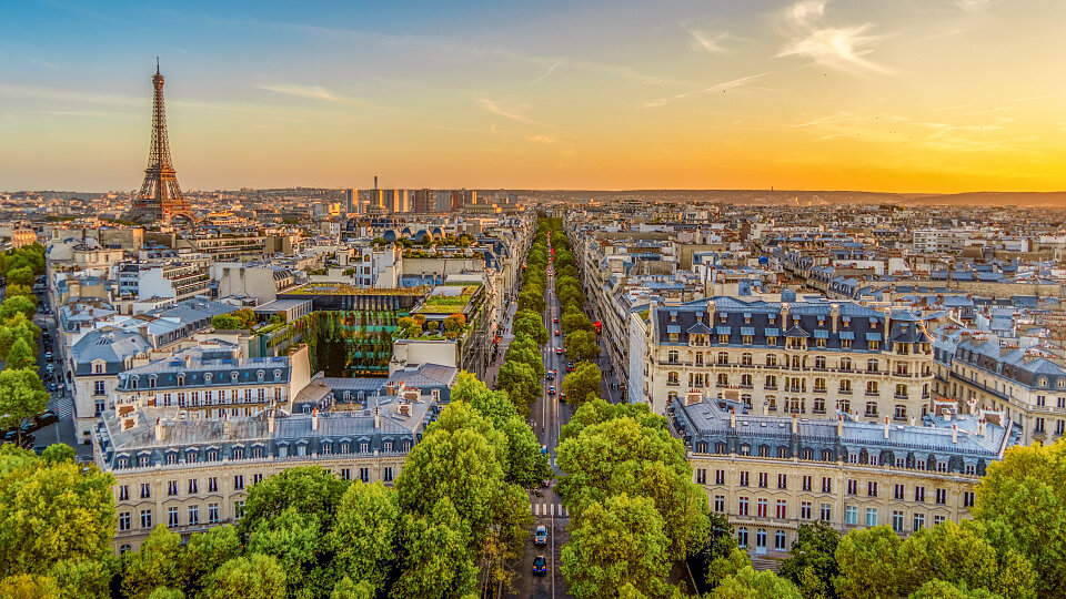 /images/r/paris-overlook/c960x540g346-264-5330-3069/paris-overlook.jpg
