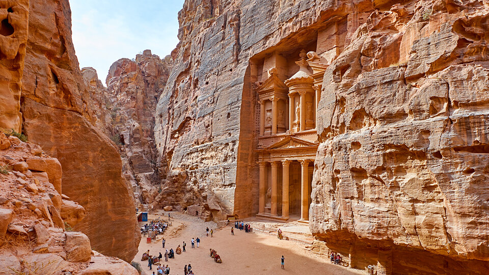 /images/r/petra_treasury_jordan-1/c960x540g393-706-4367-2942/petra_treasury_jordan-1.jpg