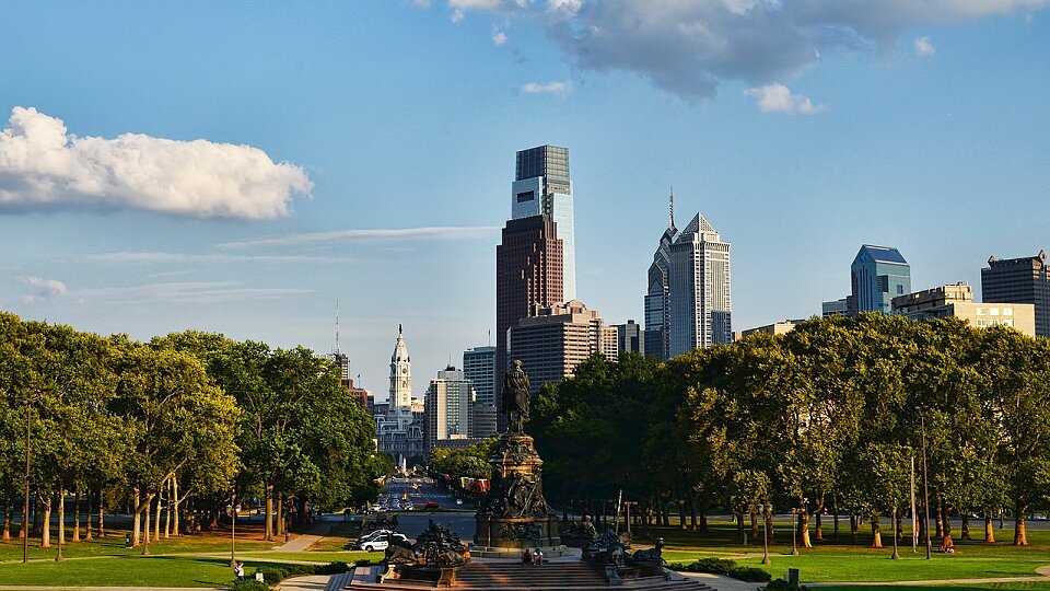 /images/r/philadelphia/c960x540g0-128-1279-848/philadelphia.jpg