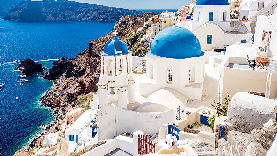 /images/r/santorini_greece_3/c960x540g0-260-5000-3073/santorini_greece_3.jpg