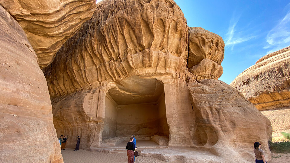 /images/r/saudi-arabia-5/c960x540g0-82-2048-1234/saudi-arabia-5.jpg