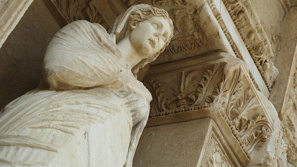 /images/r/sculpture-2864062_1280/c960x540g0-59-1280-779/sculpture-2864062_1280.jpg