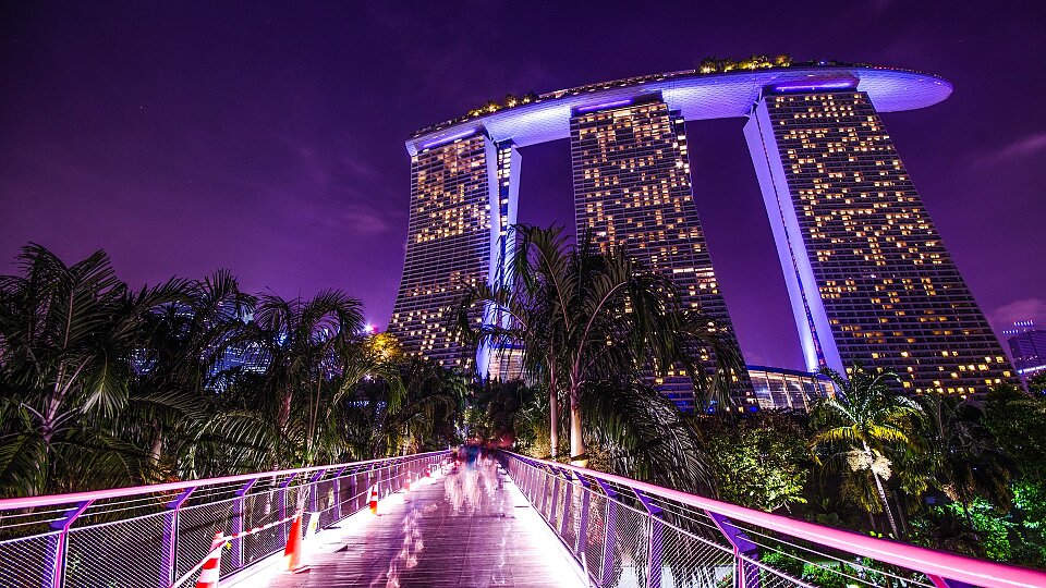 /images/r/singapore_2/c960x540g0-192-1920-1272/singapore_2.jpg