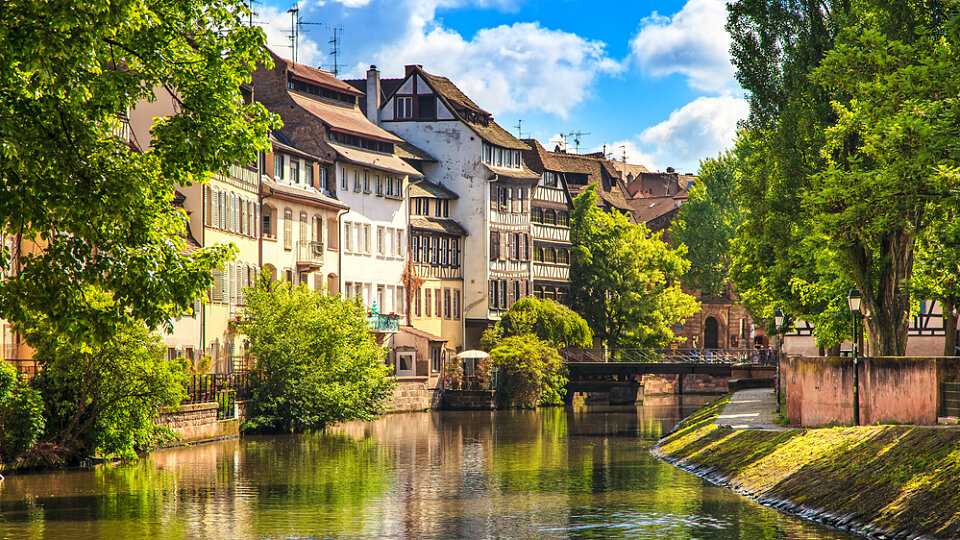 /images/r/strasbourg-france/c960x540g0-22-1000-584/strasbourg-france.jpg