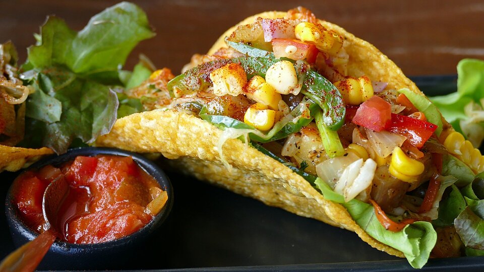 /images/r/tacos-1613795_1920/c960x540/tacos-1613795_1920.jpg