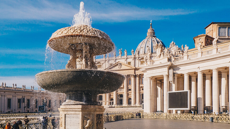 /images/r/vatican_rome_italy/c960x540g0-149-4085-2447/vatican_rome_italy.jpg