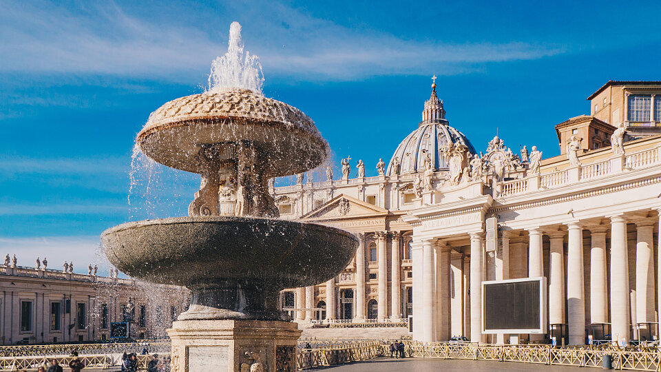 /images/r/vatican_rome_italy/c960x540g2-44-4085-2340/vatican_rome_italy.jpg