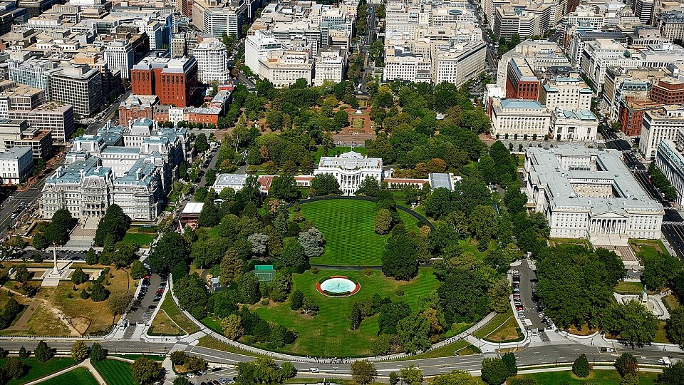 /images/r/washington-dc-white-house/c960x540g1-133-1280-853/washington-dc-white-house.jpg