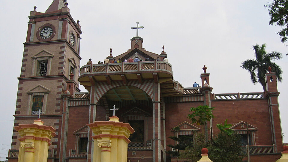 /images/r/bandel_basilica-_hooghly_west-bengal/c960x540g0-185-2068-1348/bandel_basilica-_hooghly_west-bengal.jpg