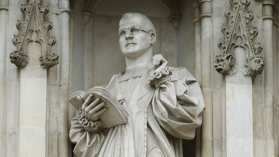 /images/r/dietrich-bonhoeffer-a-german-lutheran-pastor-theologian/c960x540g104-148-1417-887/dietrich-bonhoeffer-a-german-lutheran-pastor-theologian.jpg