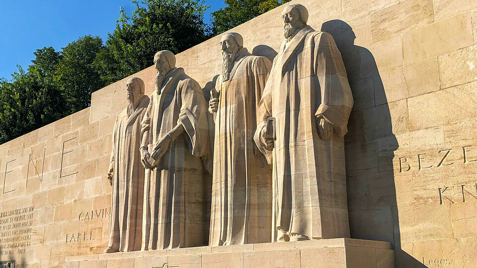 /images/r/fathers-of-reformation-statue_geneva/c960x540g0-1028-2725-2560/fathers-of-reformation-statue_geneva.jpg