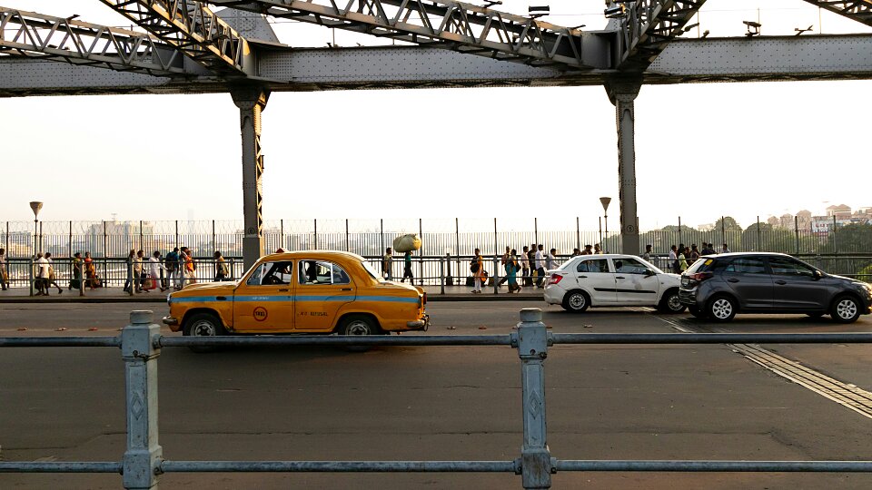 /images/r/howrah-bridge-kolkata-west-bengal-india/c960x540g0-627-6000-4000/howrah-bridge-kolkata-west-bengal-india.jpg