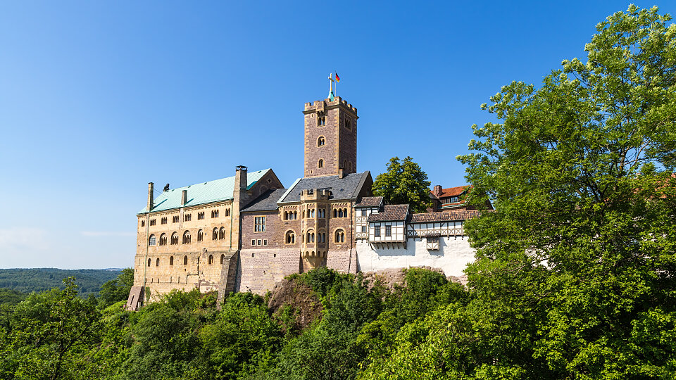 /images/r/wartburg-castle_shutterstock_443086936/c960x540g0-277-5310-3263/wartburg-castle_shutterstock_443086936.jpg